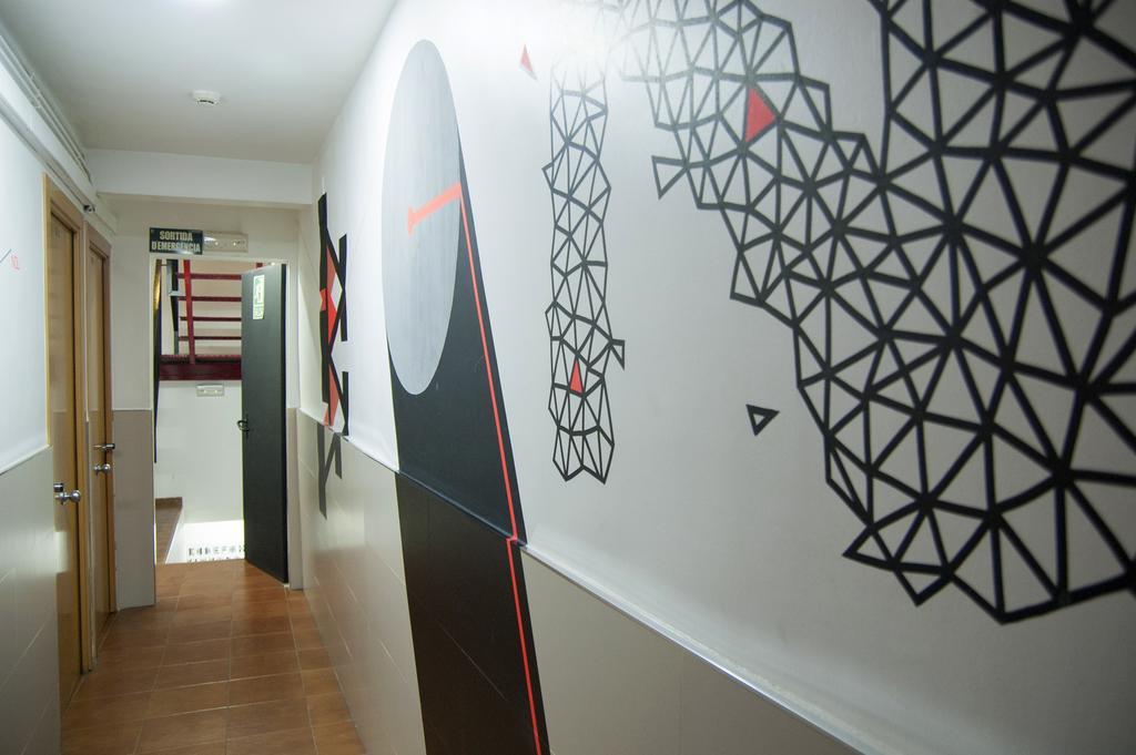 Be Ramblas Guest House Barcelona Exterior foto
